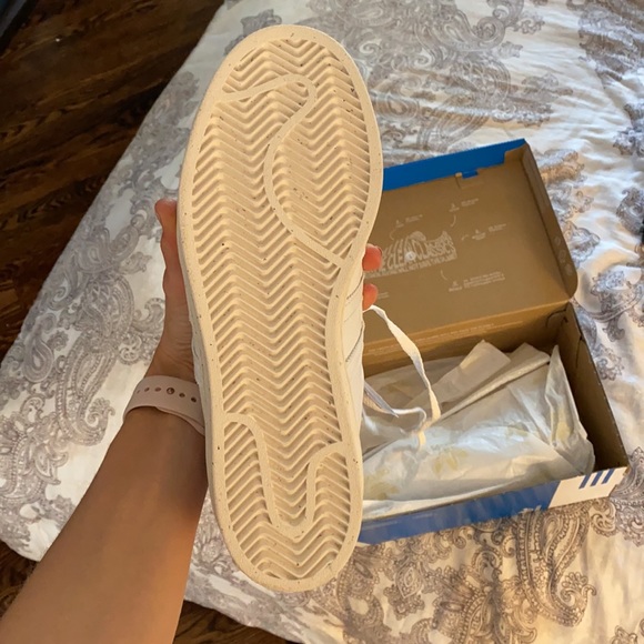 Vegan / Sustainably Sourced Adidas Superstars ♻️ - Picture 3 of 6